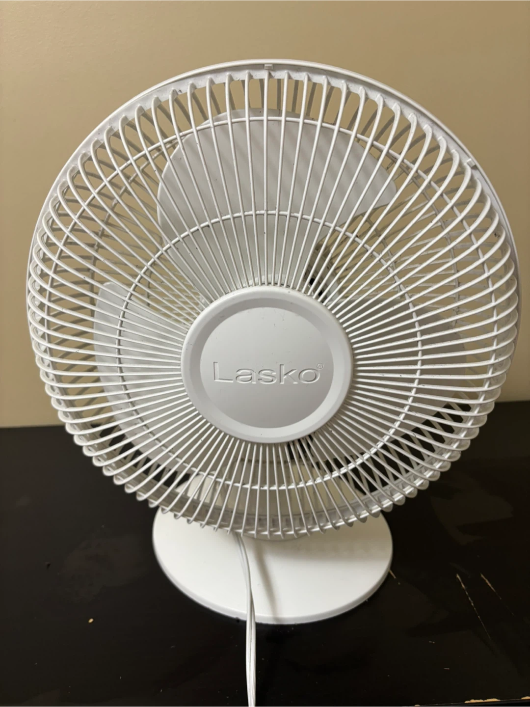 Lasko White Desk Fan