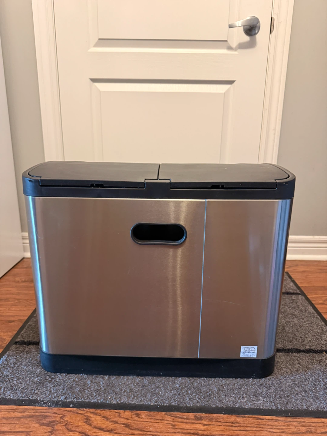 NEW Stainless Steel Dual Trash/Recycling Step Bin (60L) - photo 3