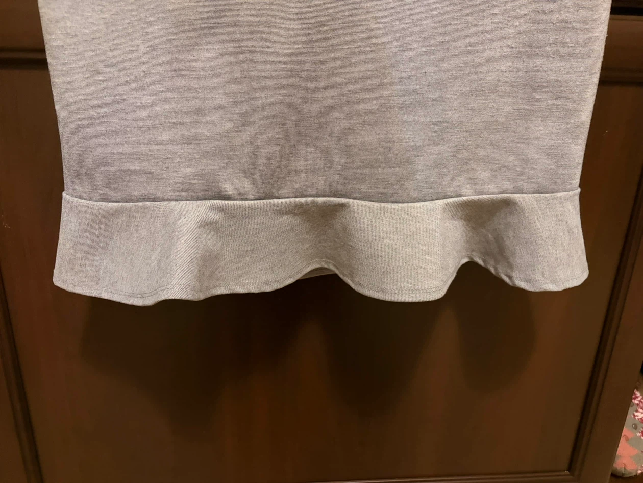Size M Old Navy Grey Ruffle Sleeve Dress - photo 4