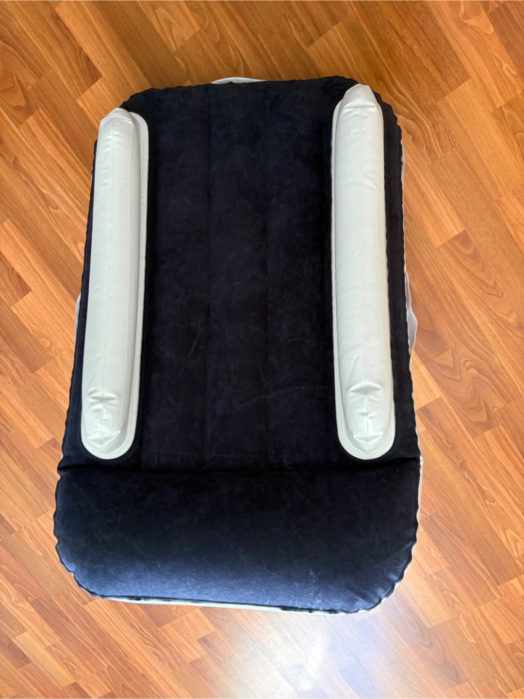 Inflatable Children's Travel Airplane Bed - photo 2