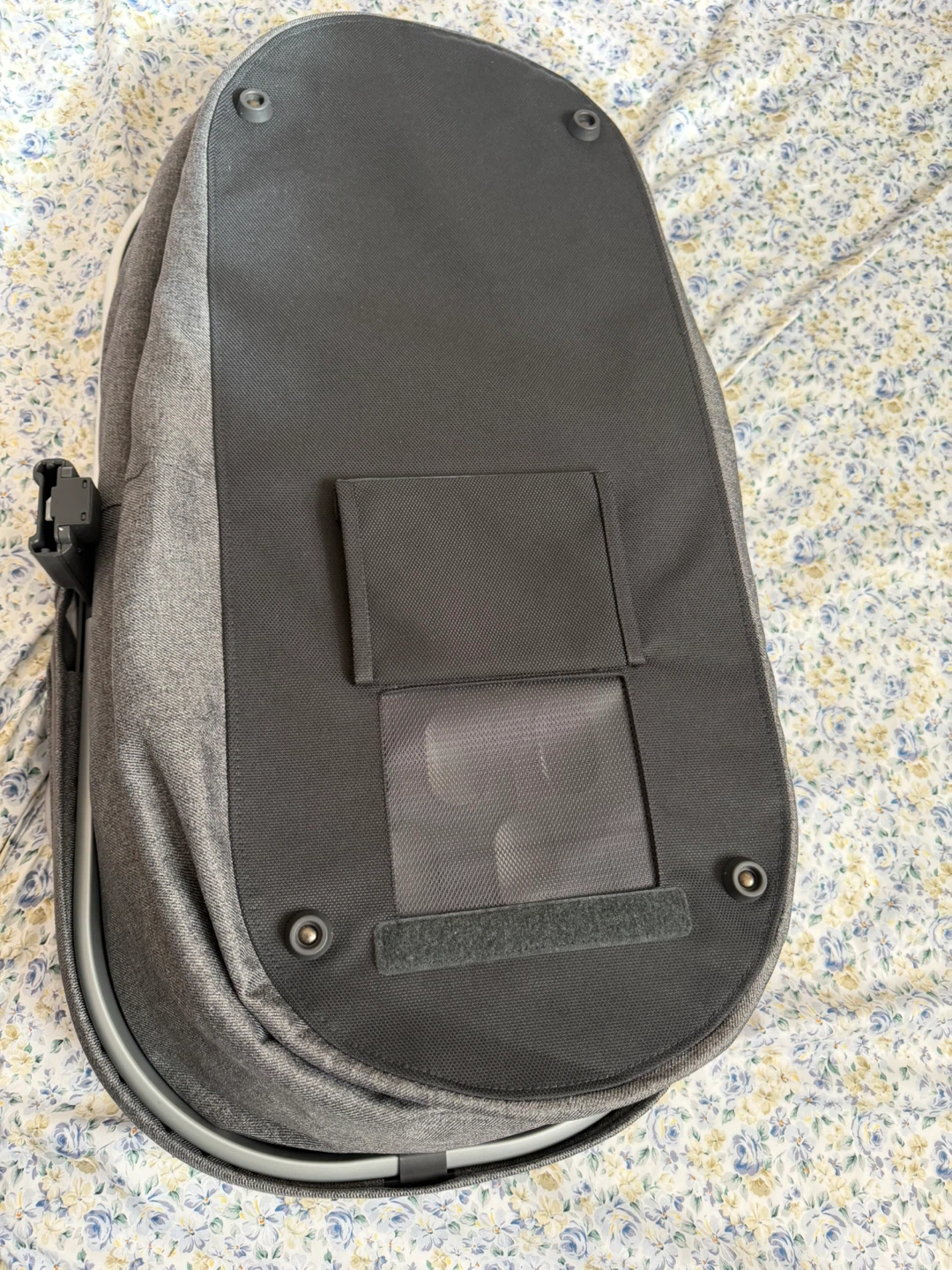 UPPAbaby Vista V2 Bassinet – Dark Grey