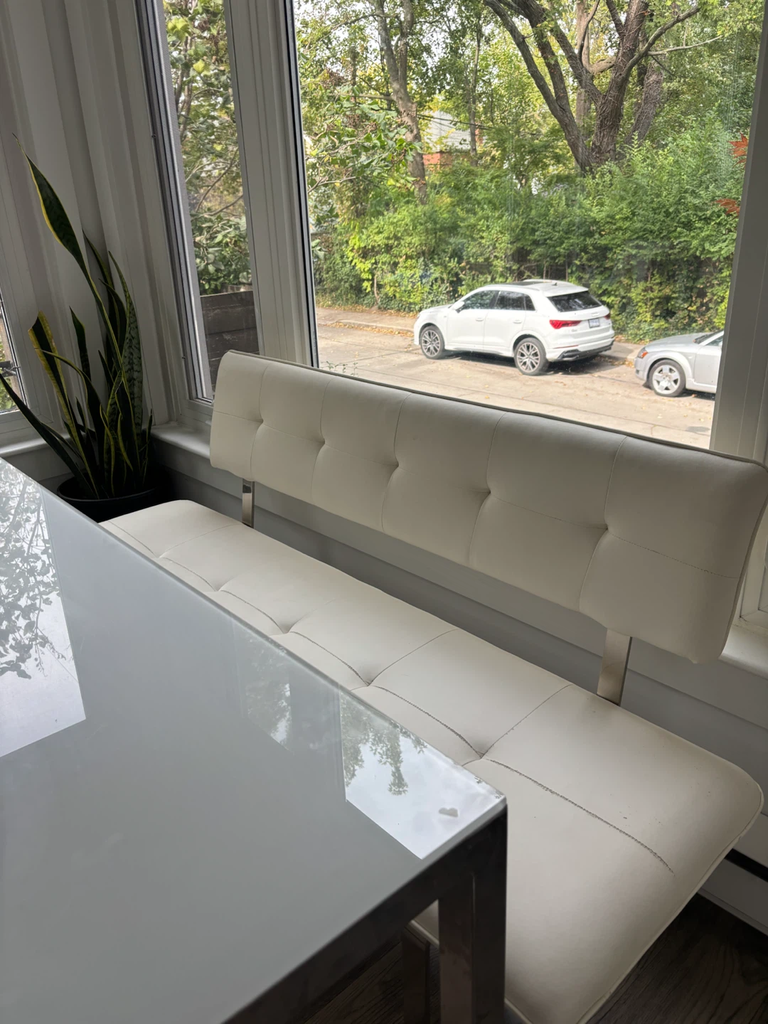 Modern White Tufted Dining Bench - photo 2