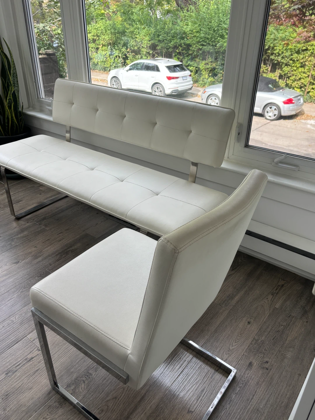 Modern White Tufted Dining Bench - photo 3