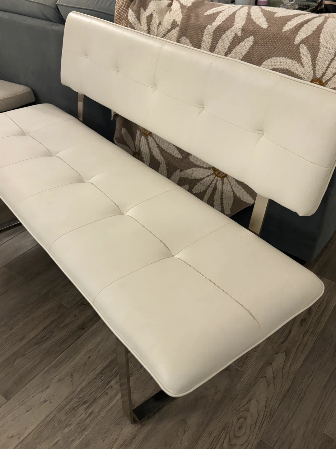 Modern White Tufted Dining Bench - photo 4