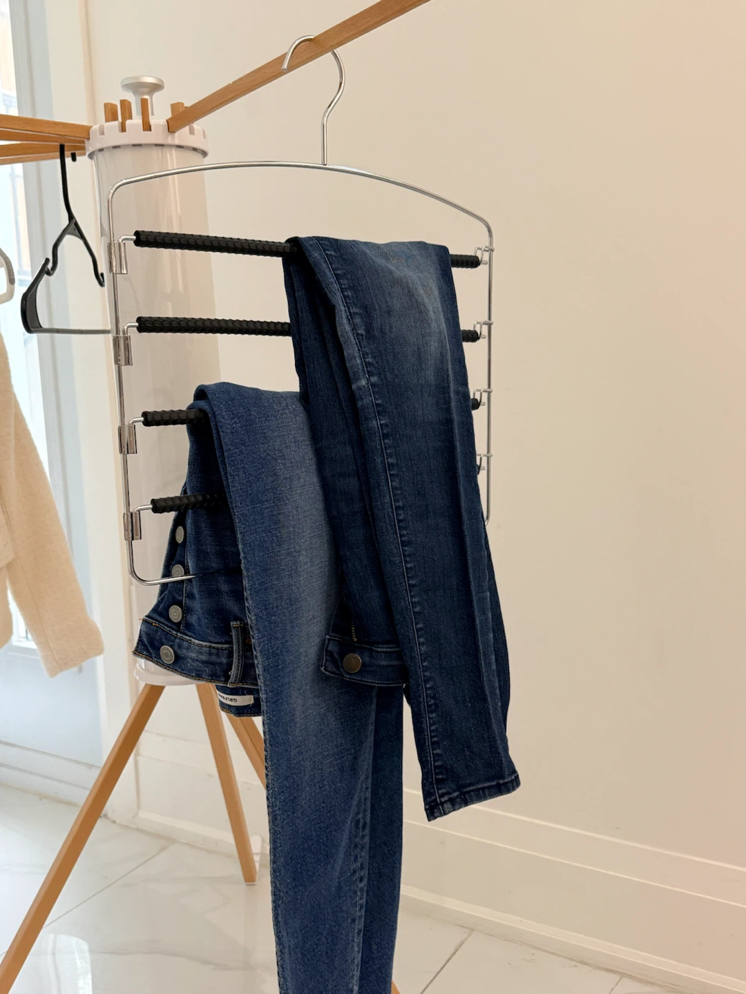 Set of 2 Multi-Layer Pant Hangers - photo 3