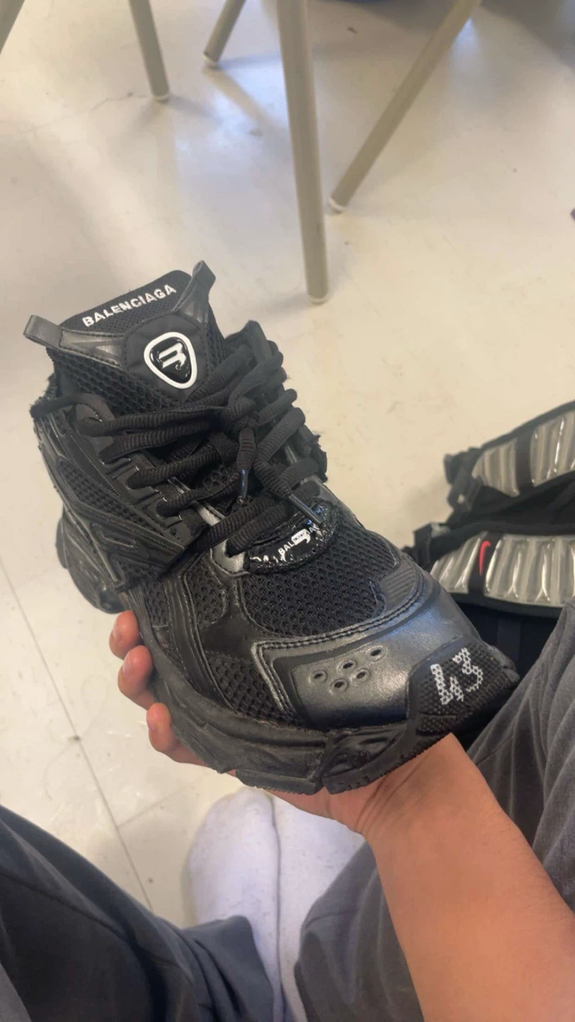 Balenciaga Runner Sneakers - Black - Size 43 - photo 2