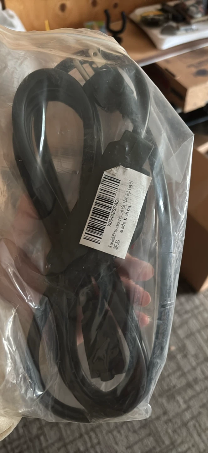 8 FT Heavy Duty Extension Cord – 3 Wire