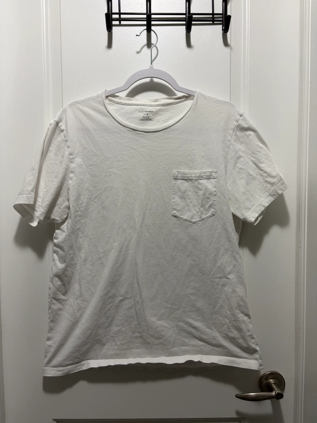 2 Club Monaco T-Shirts, Sizes L and XL - photo 3