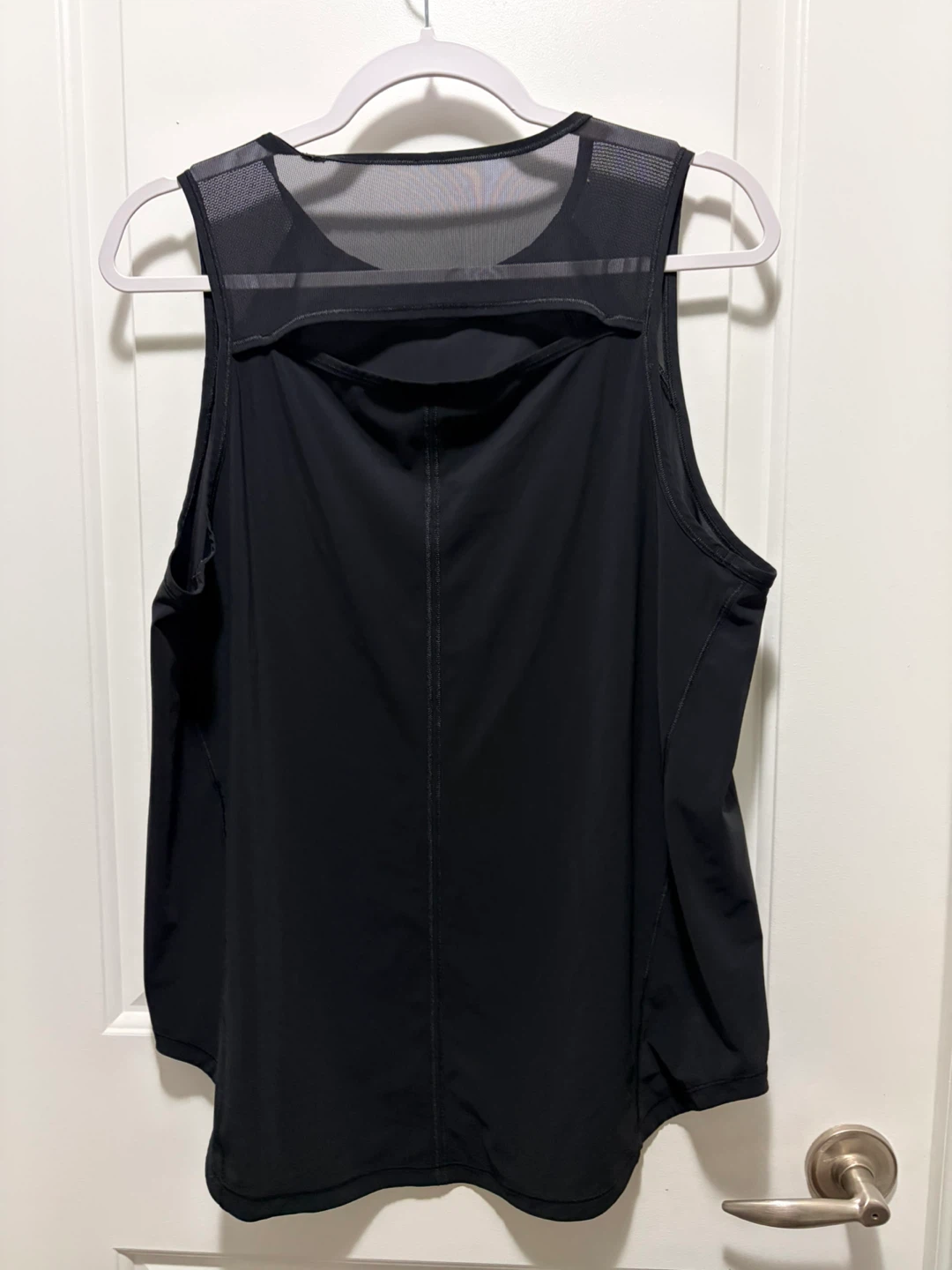 Lululemon Black Athletic Tank Top - photo 2