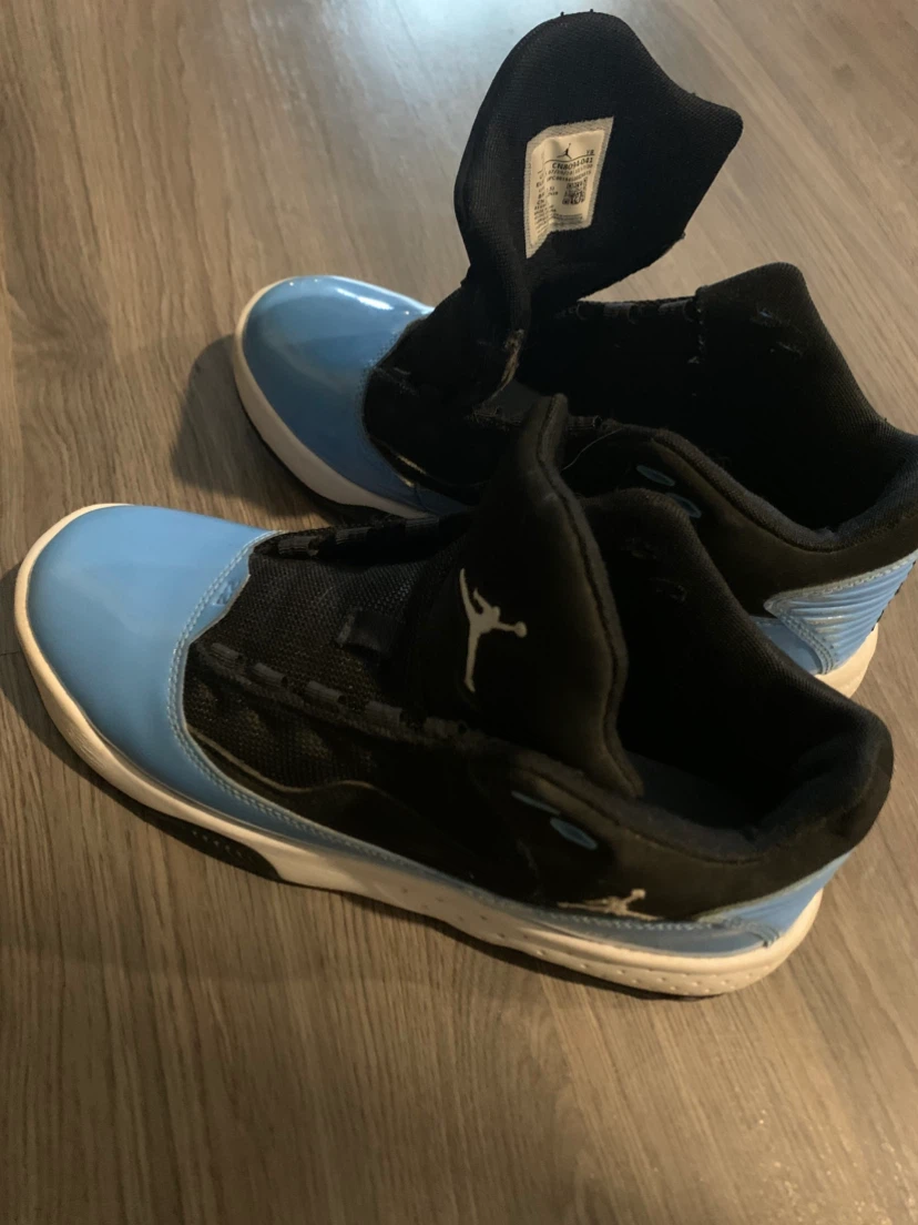 Jordan Sneakers Light Blue and Black - photo 2