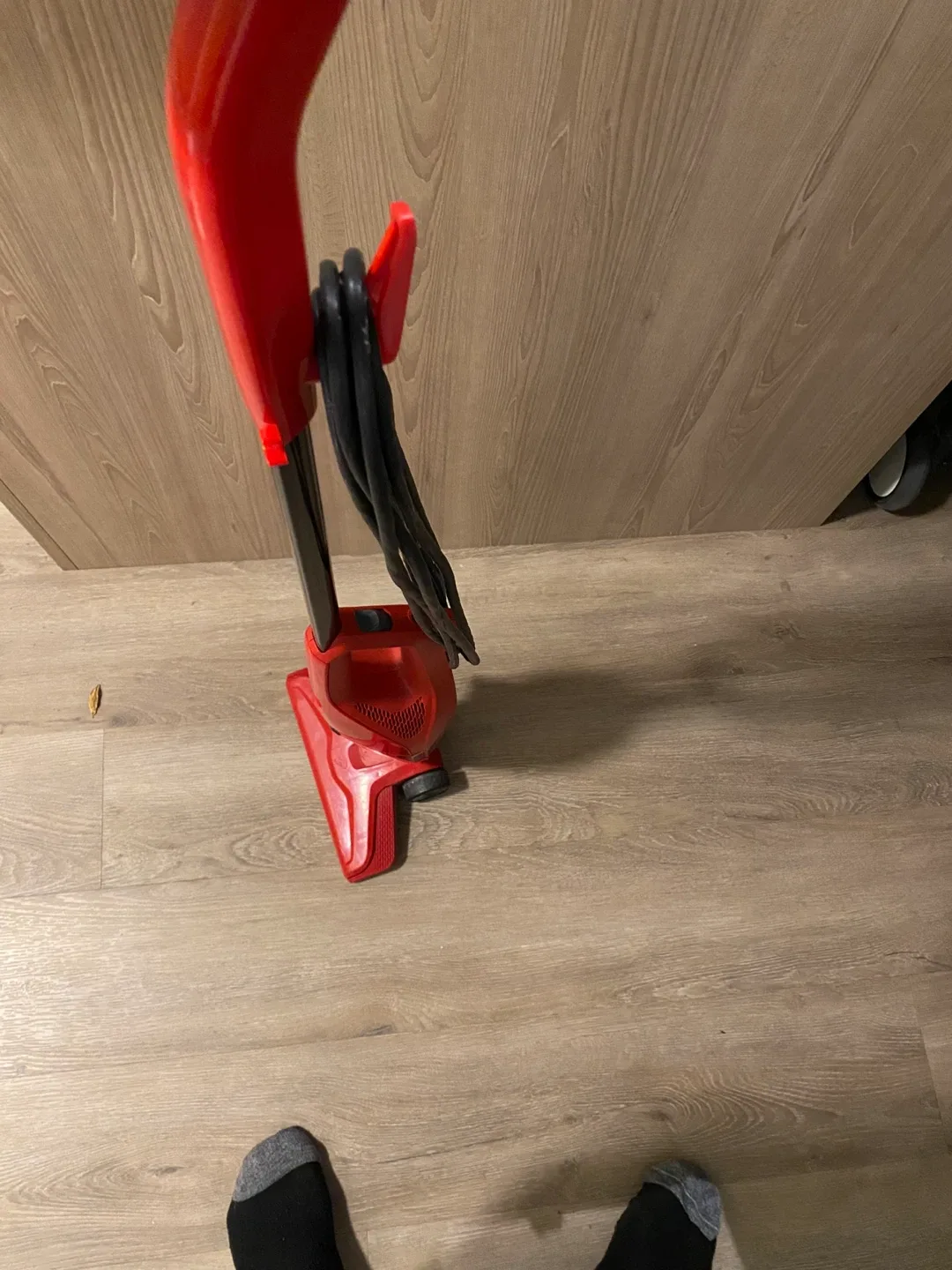 Dirt Devil Simpli-Stik 3-in-1 Vacuum - photo 2