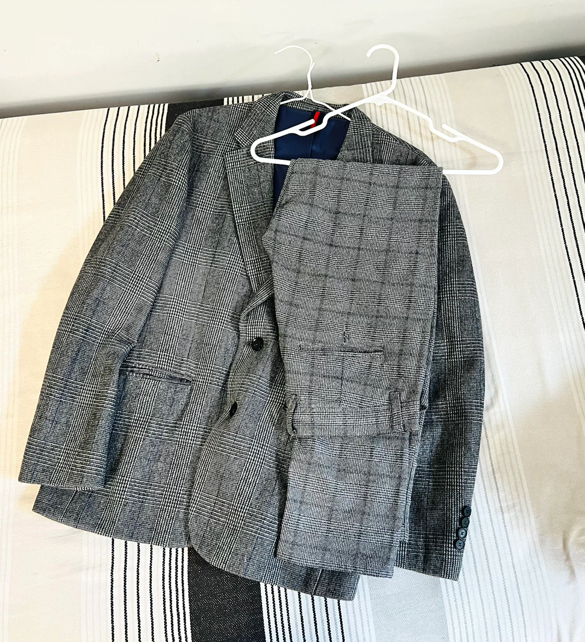 Men’s Suit