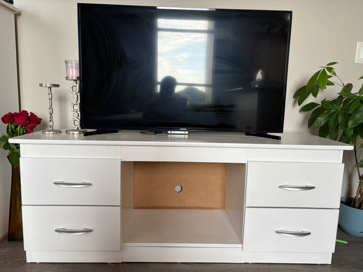 White TV stand with four storage drawers - photo 3