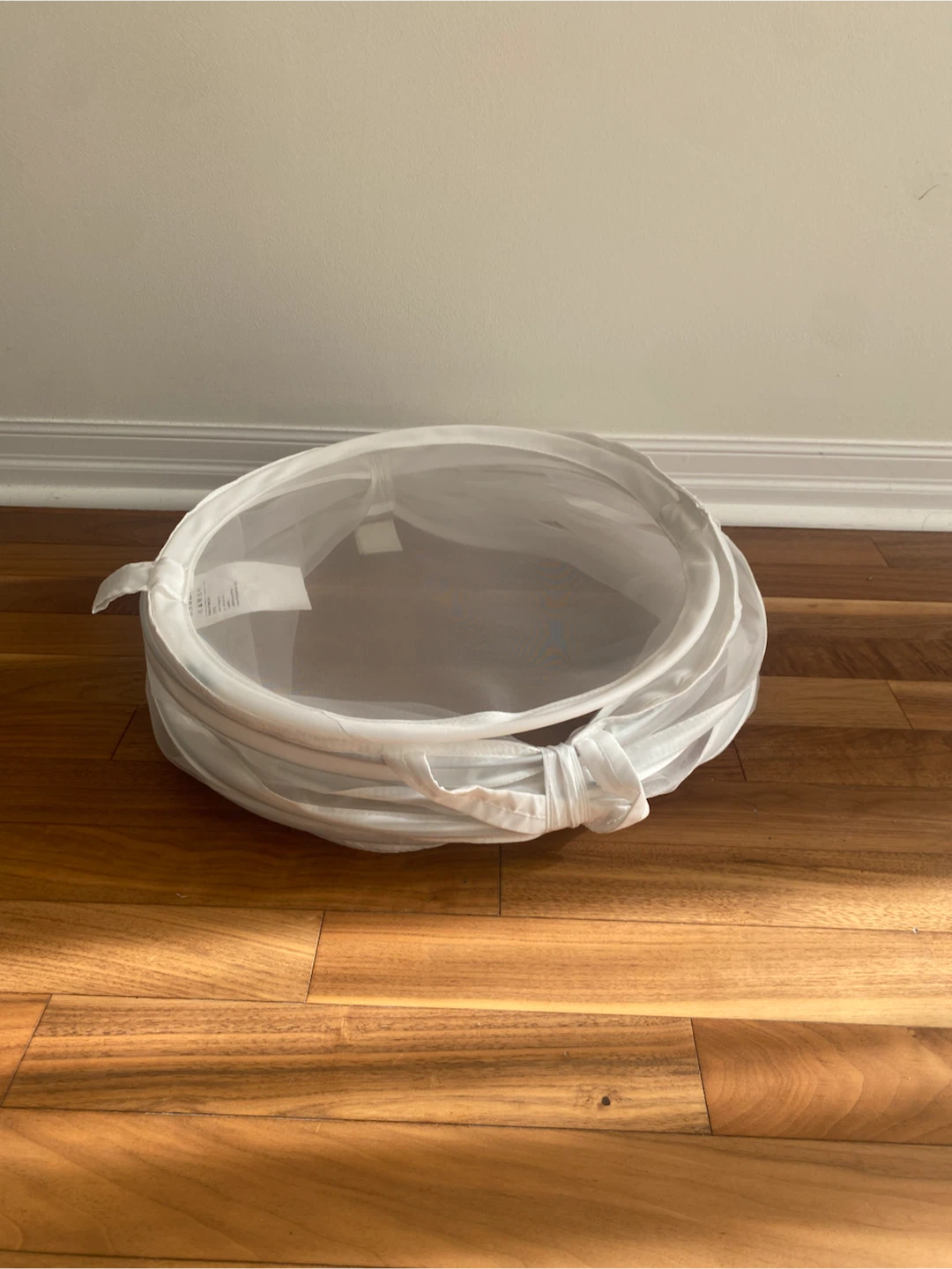 Collapsible White Mesh Laundry Hamper - photo 3