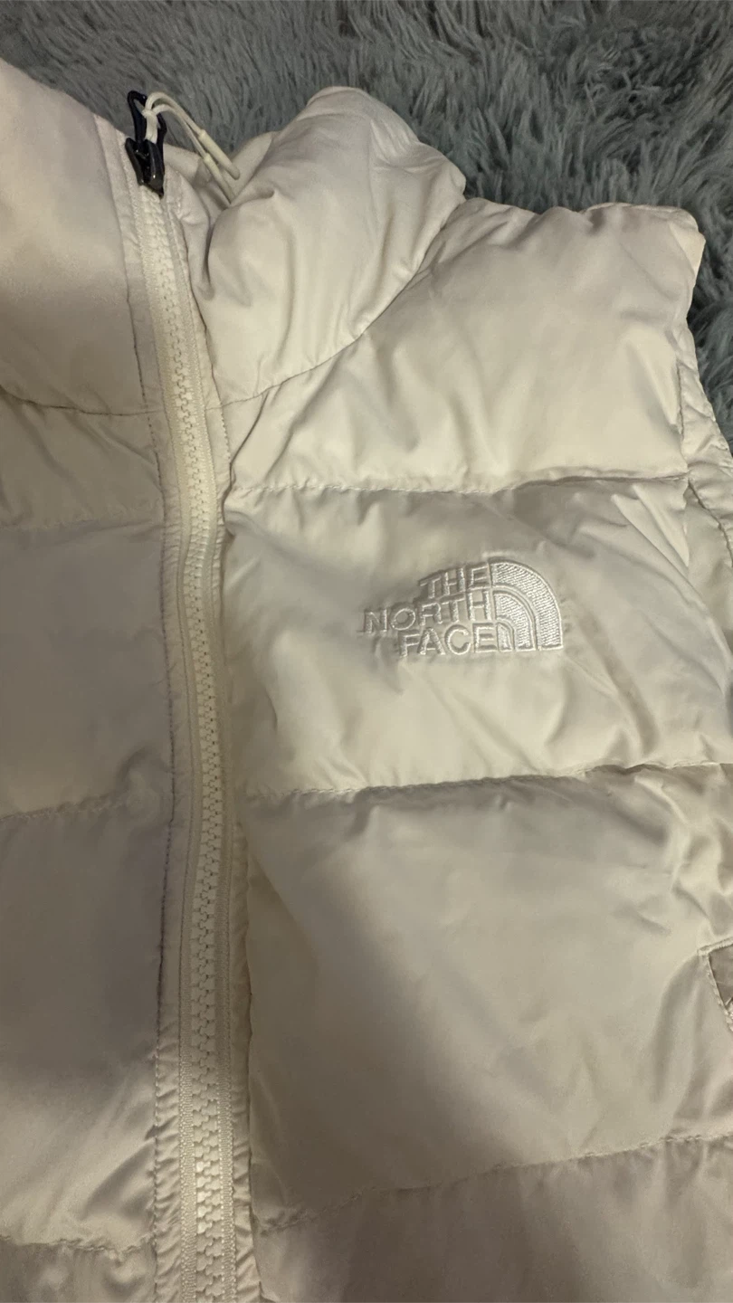 The North Face Puffer Vest White - photo 2