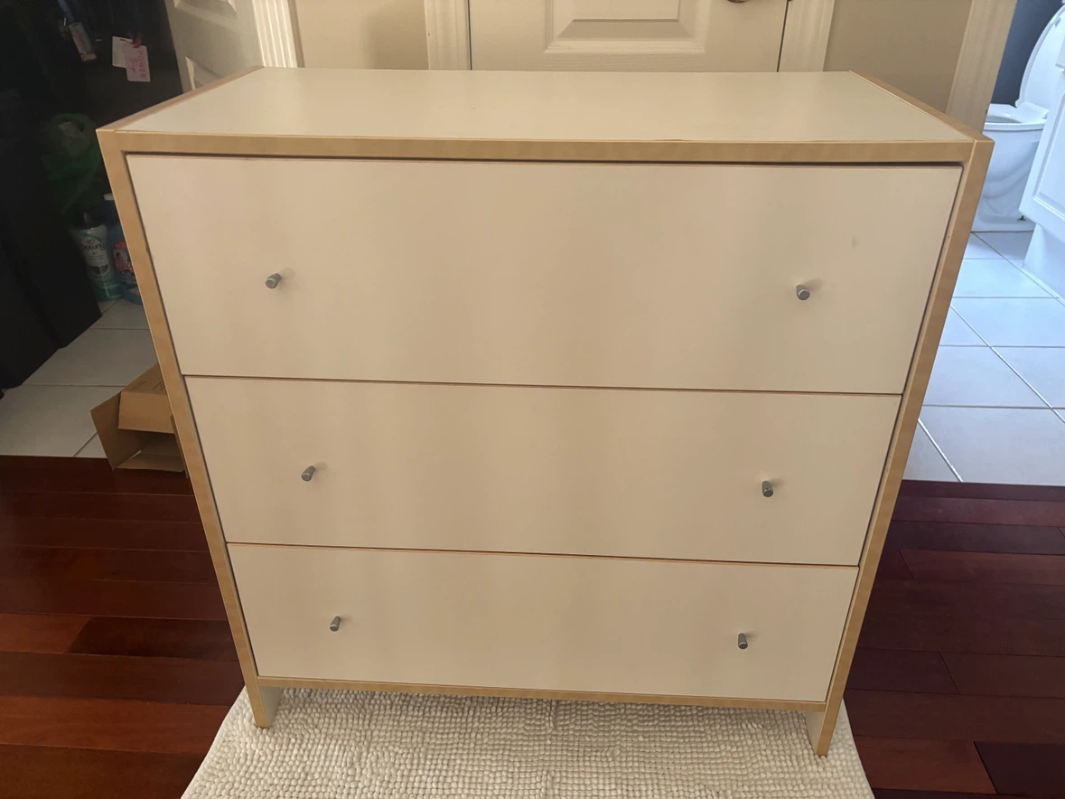 IKEA Björksnäs 3-Drawer Chest