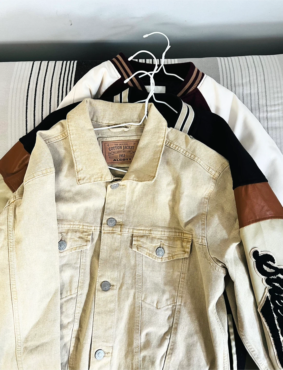 Huge Closet Clearance Sale - photo 2