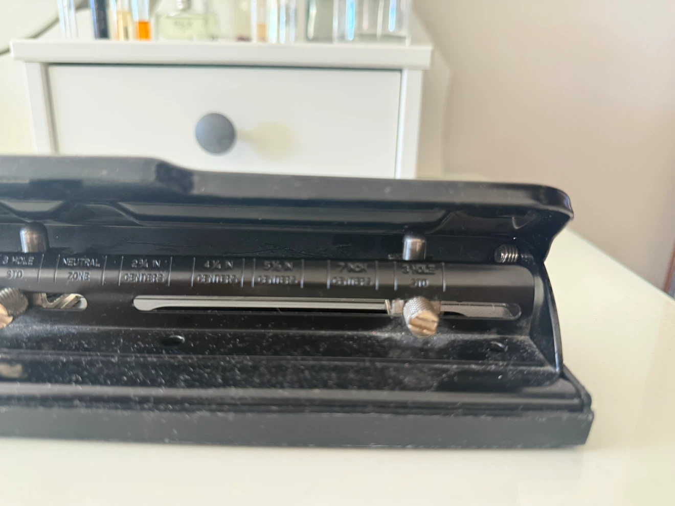 ACCO 3-Hole Metal Paper Punch - photo 5