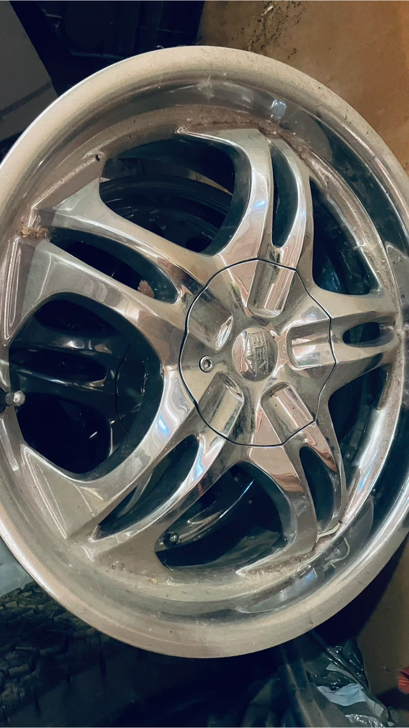 Set of 4 REV Wheels Chrome Rims - photo 3