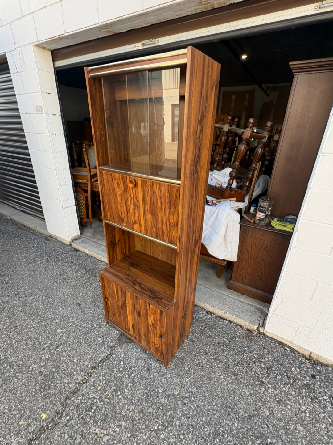 Free delivery used Vintage Mid-Century Modern Bar Cabinet - photo 4