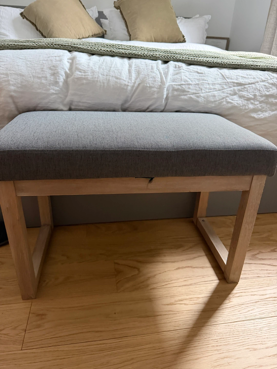 Gray Upholstered Bedroom Bench - photo 5