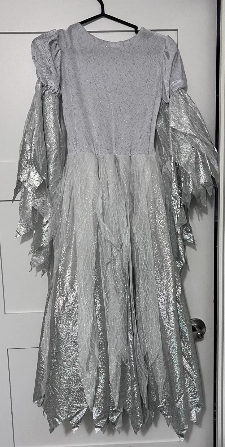 Spirit Halloween Wintery Witch Costume - Child - photo 2