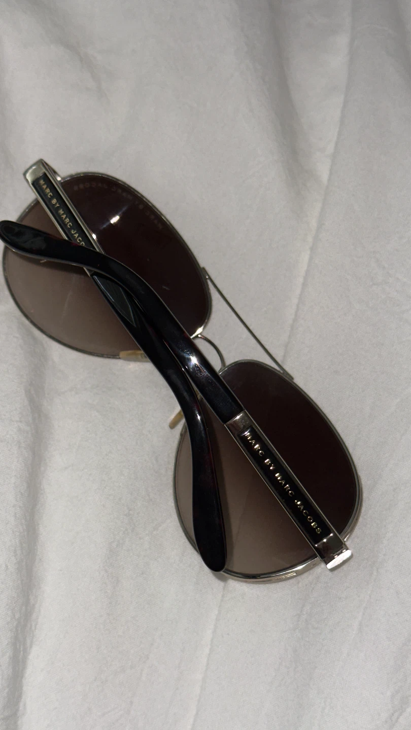 Marc by Marc Jacobs Aviator Sunglasses - photo 4