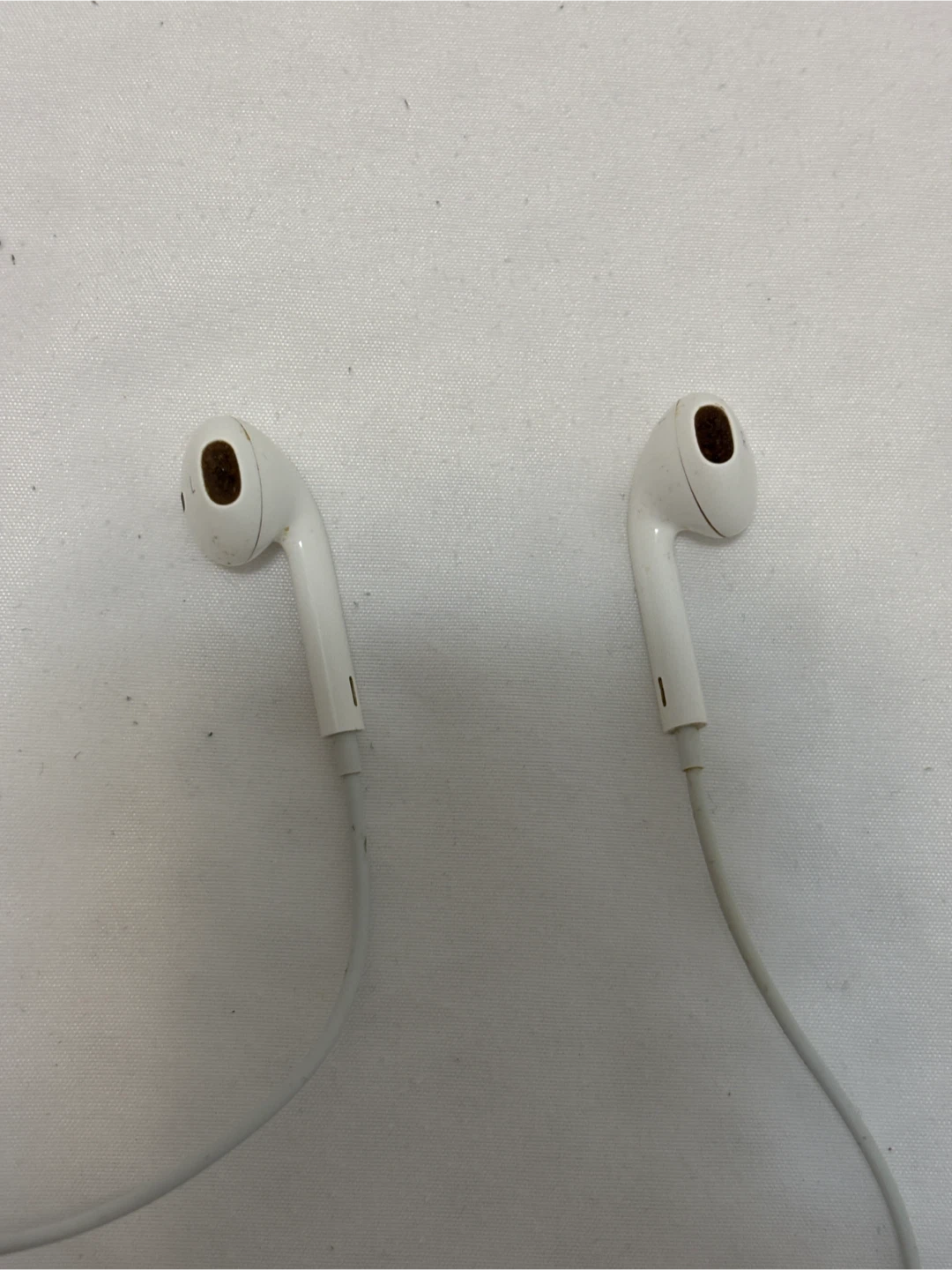 Apple EarPods with Lightning Connector - photo 2