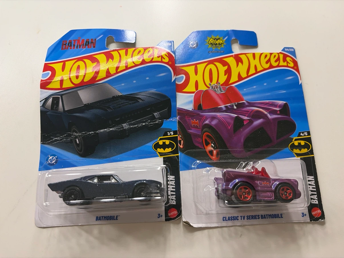 2 Hot Wheels Batman Batmobiles