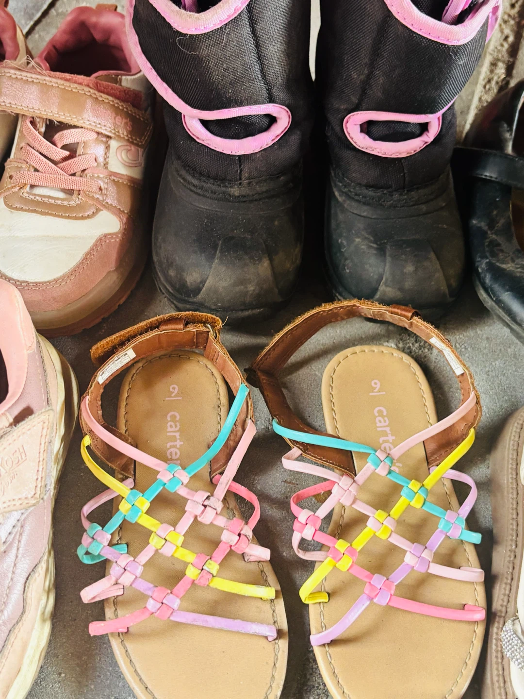 Girls Size 9 kids Shoes and women pure leather boots - photo 2