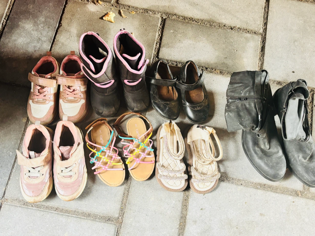 Girls Size 9 kids Shoes and women pure leather boots - photo 5