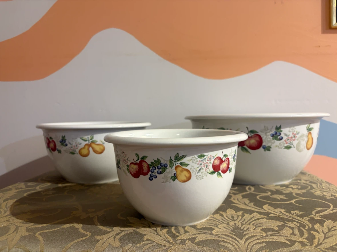 Set of 3 Corelle coordinates Fruit Pattern Mixing Bowls - photo 3