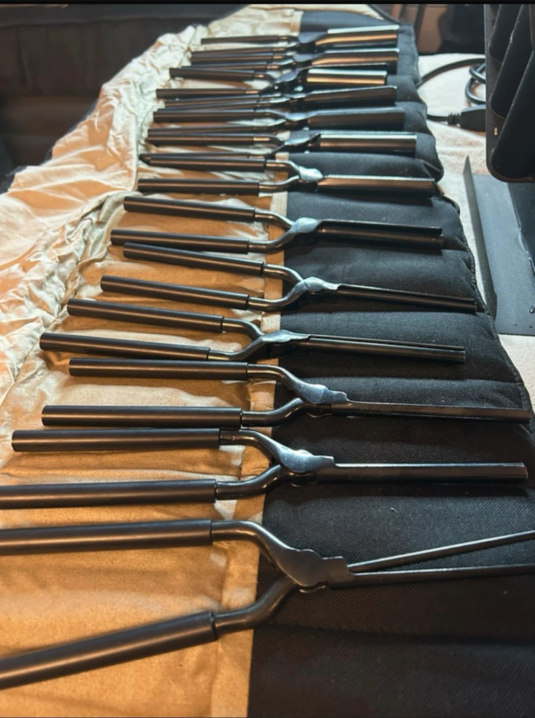 Kizure Marcel Curling Iron Set