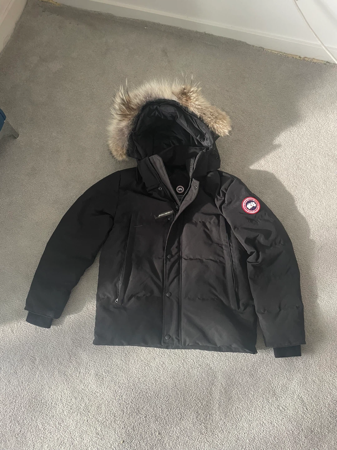Canada Goose Parka Jacket with Fur Hood – Size S/P (Black)