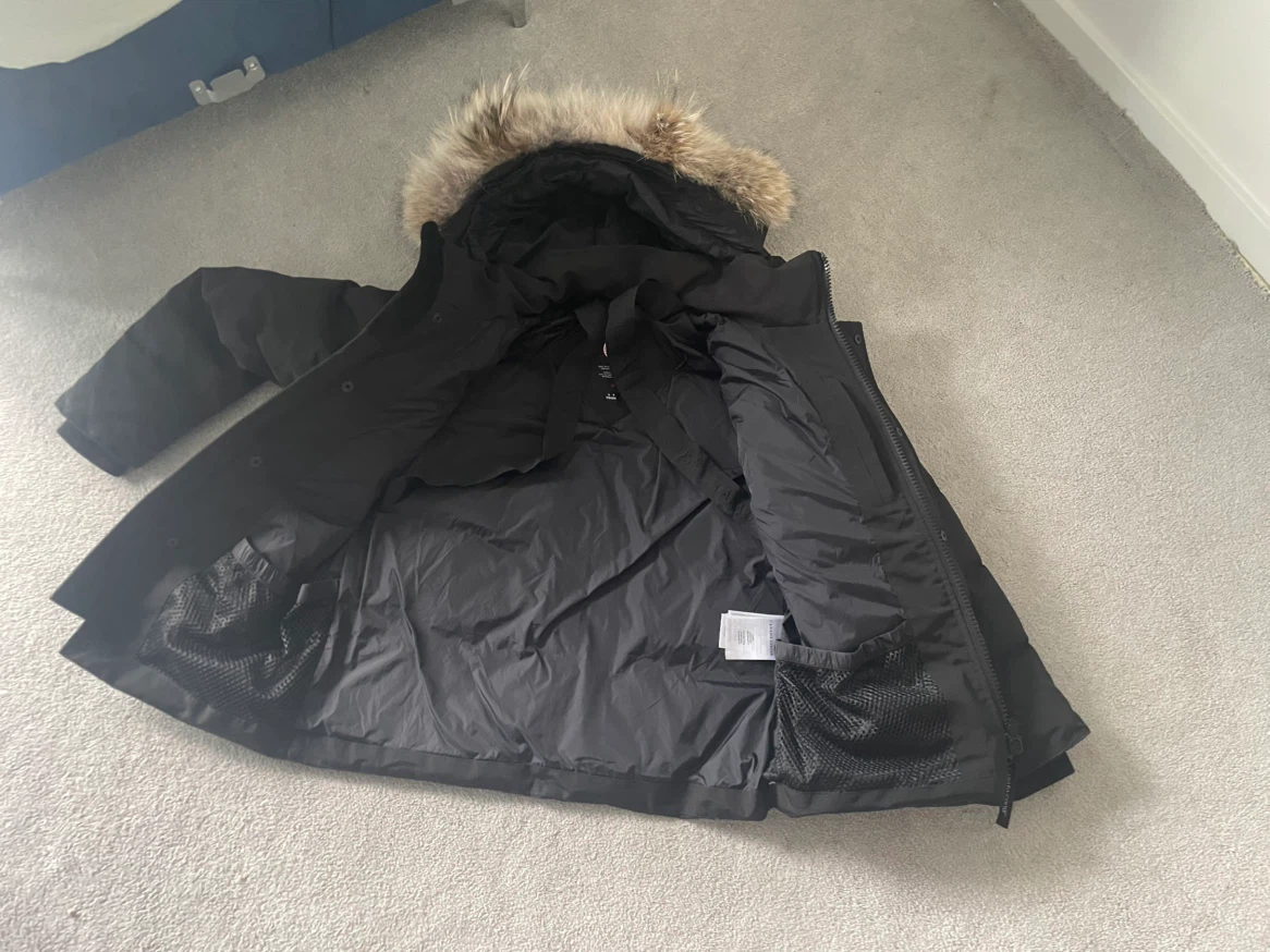 Canada Goose Parka Jacket with Fur Hood – Size S/P (Black) - photo 3