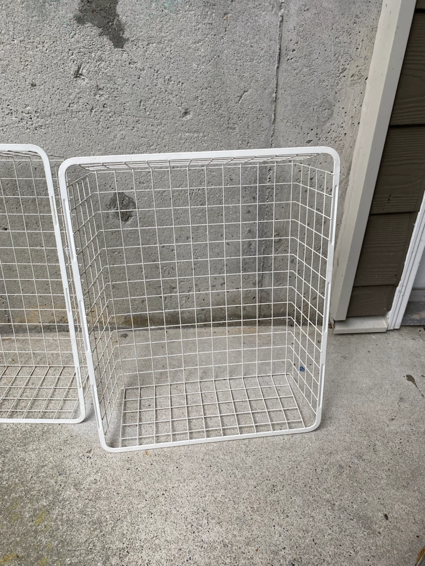 Set of Two White Wire Storage Baskets - photo 3
