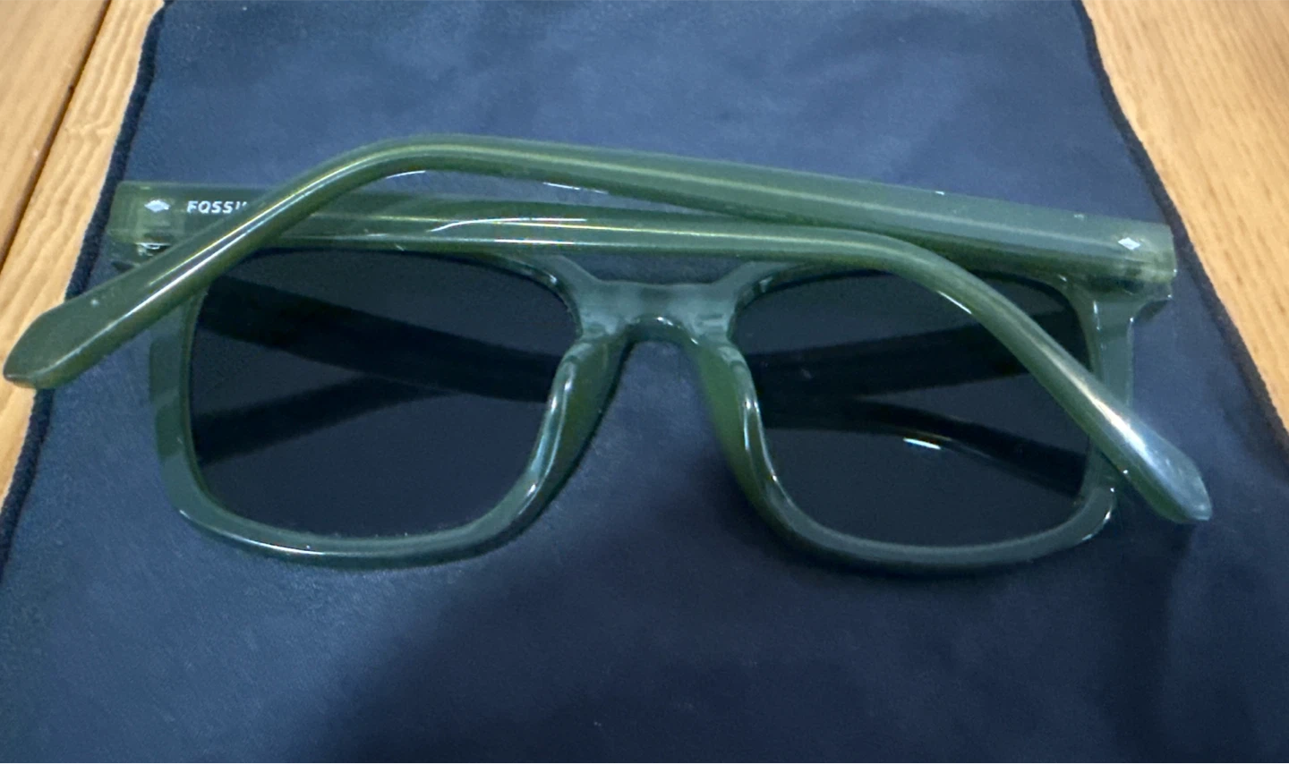 Fossil Sunglasses in Olive Green unisex - photo 2