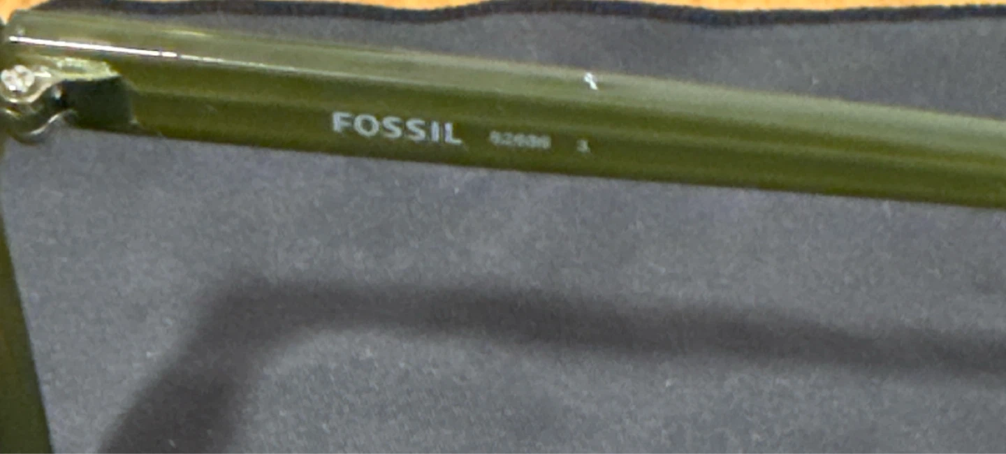 Fossil Sunglasses in Olive Green unisex - photo 4