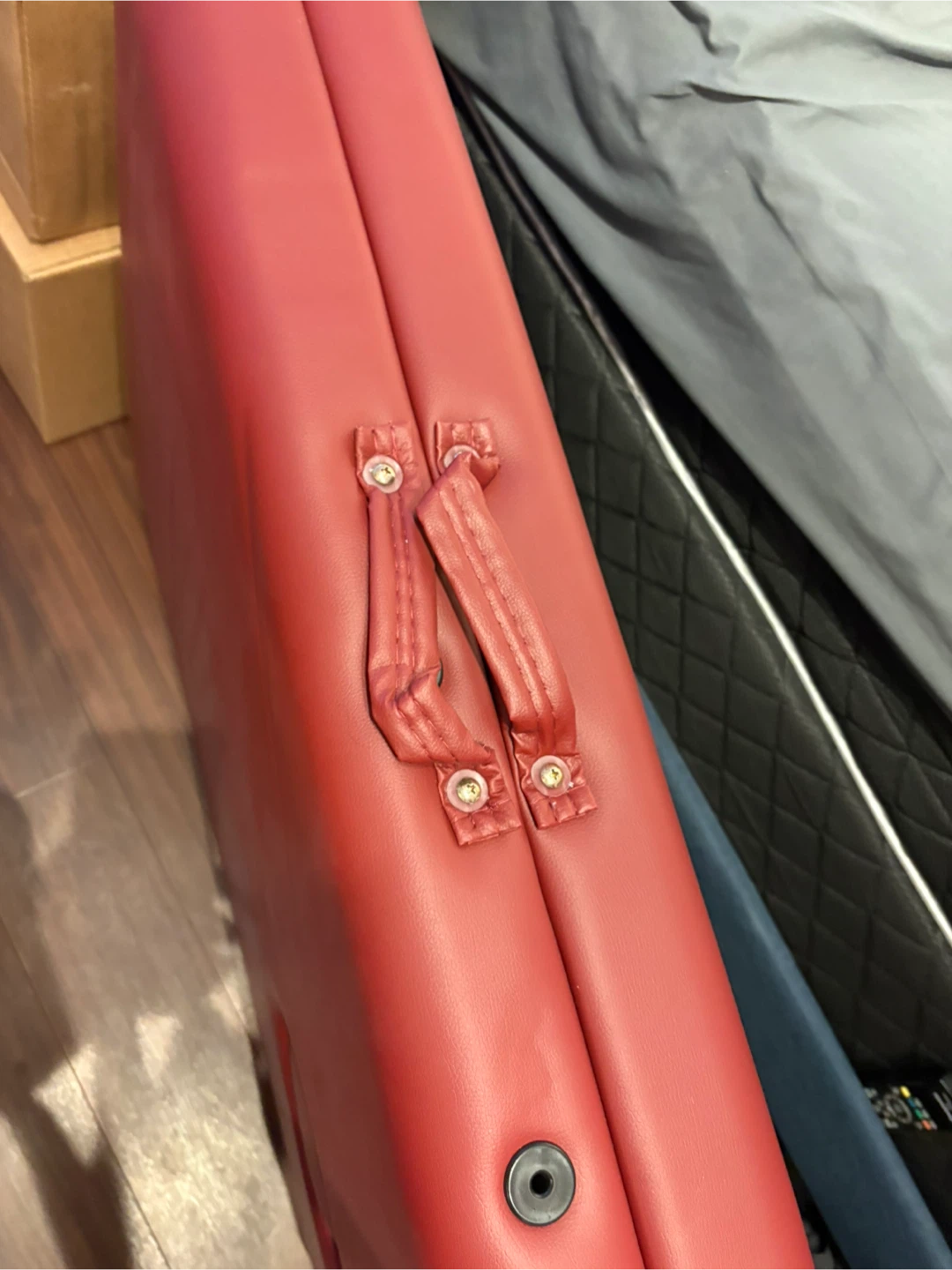 Portable Massage Table with Accessories - photo 5