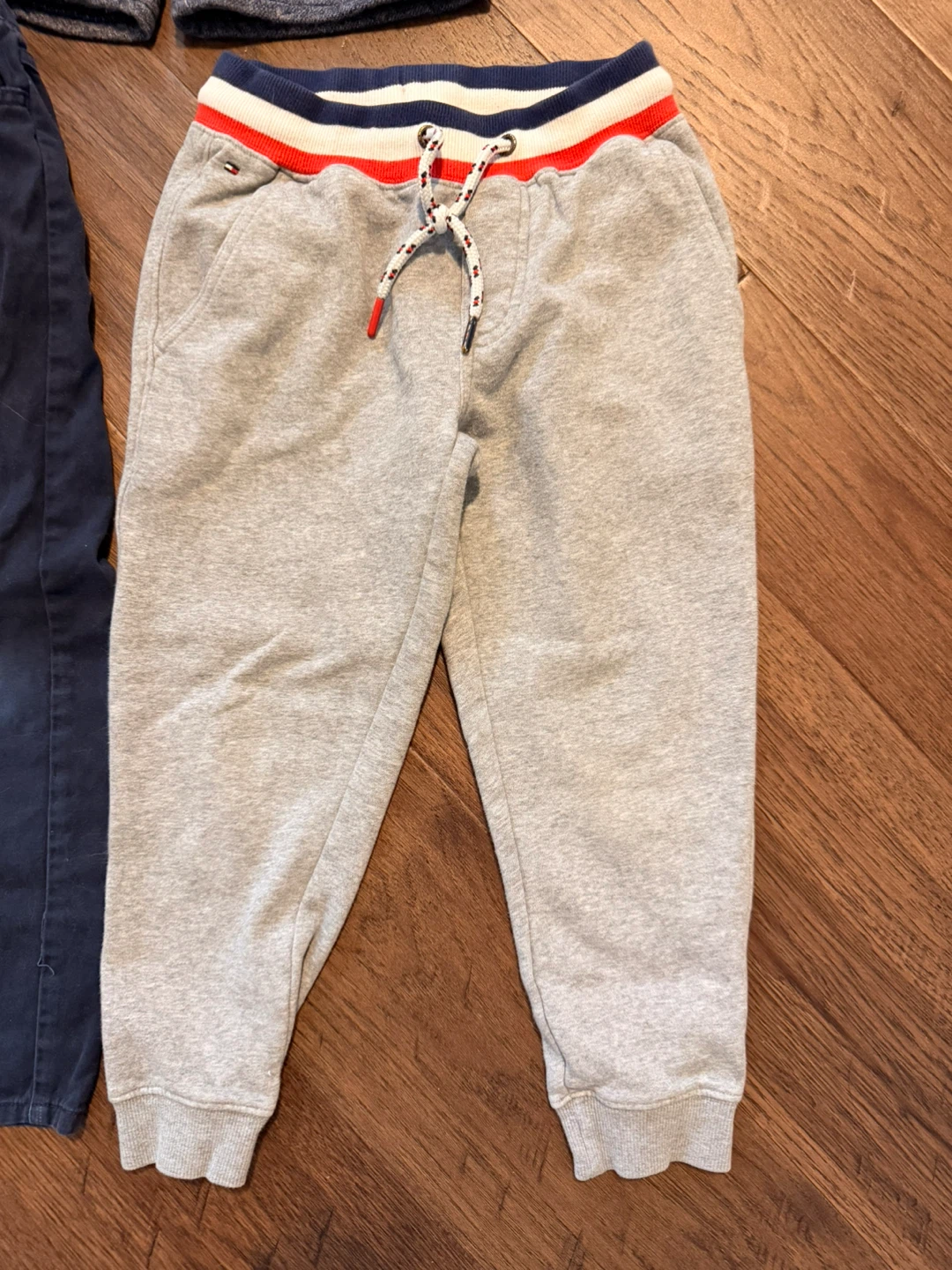 $5 for all!! Boys Pants & Shorts Bundle (size 6) - photo 3
