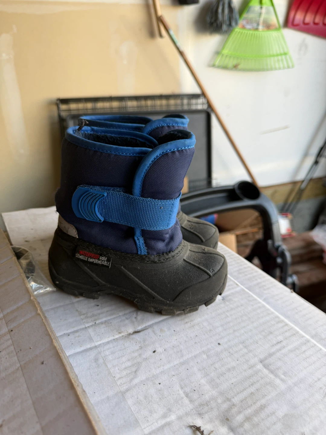 Toddler Waterproof Winter Boots Size 9