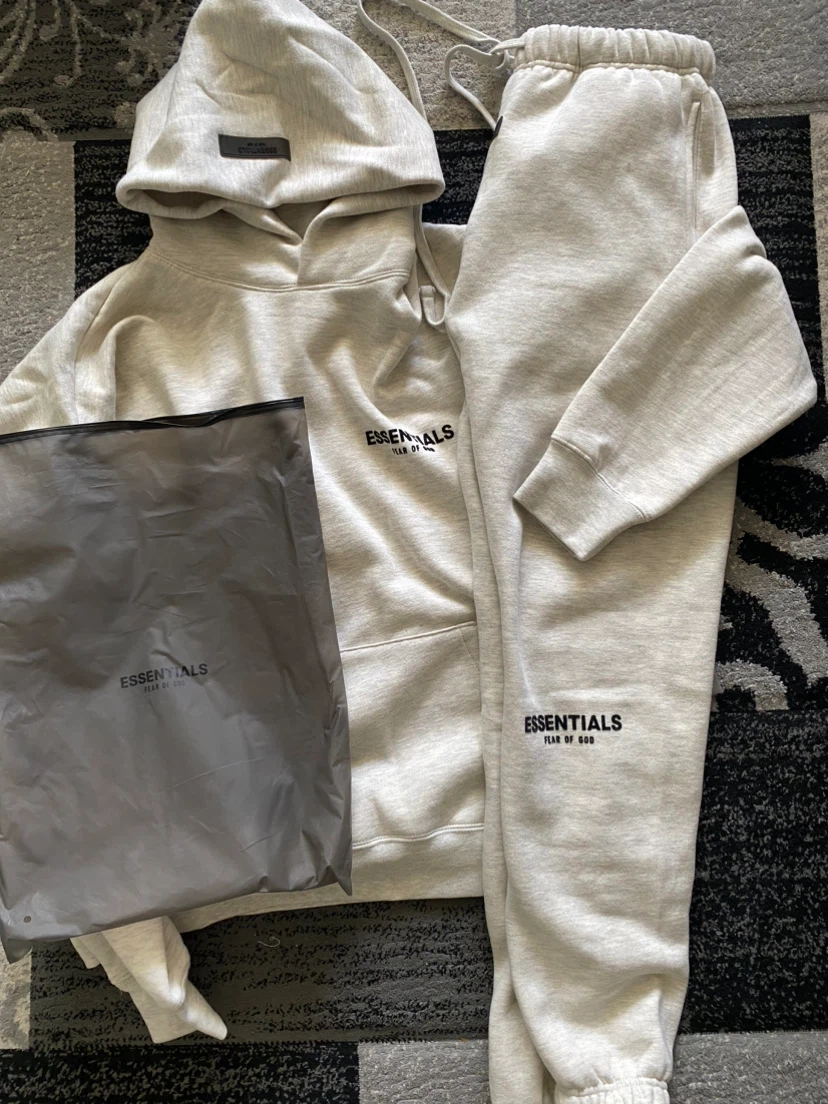 Essentials fear of god tracksuit