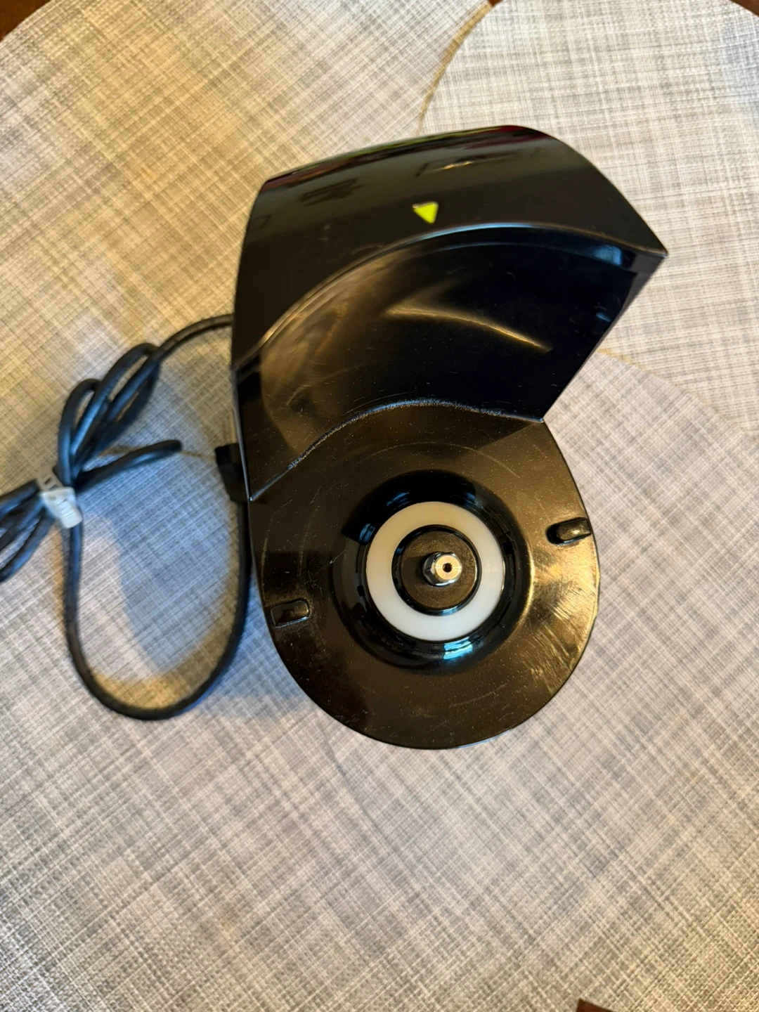 Hurom Slow Juicer (the most important is the main base) - photo 3
