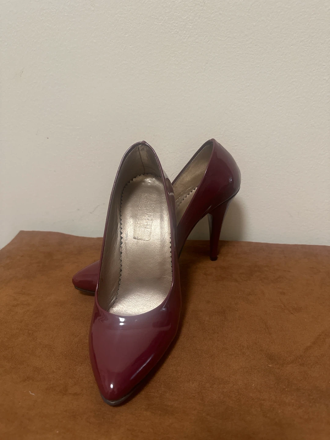 Red Patent Leather Stiletto Heels - photo 2