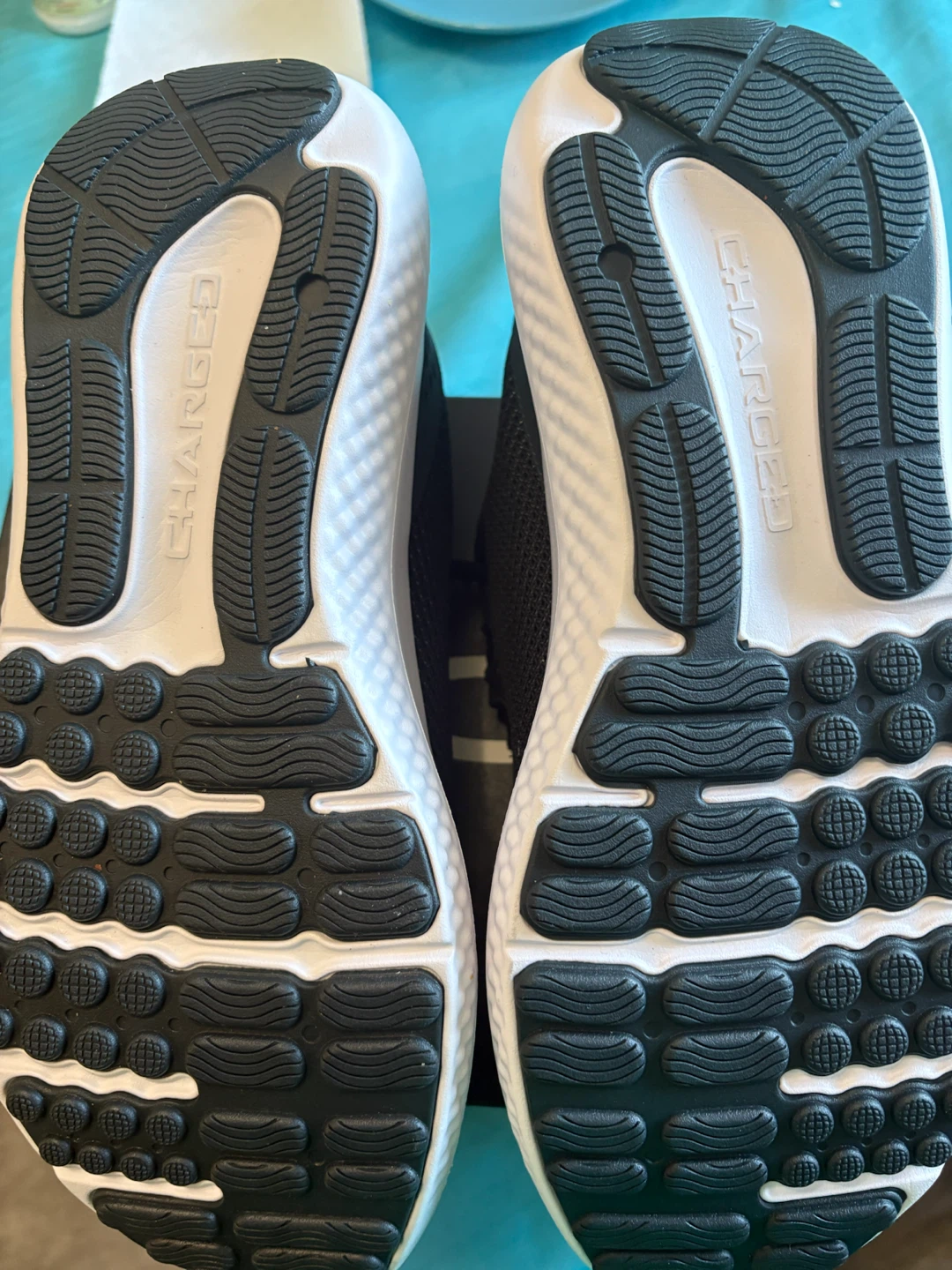 Under Armour Charged Surge 4 Sneakers - Black - photo 3