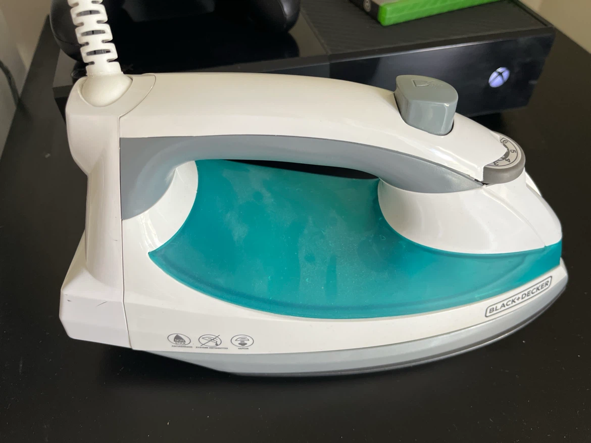 Black+Decker Steam Iron