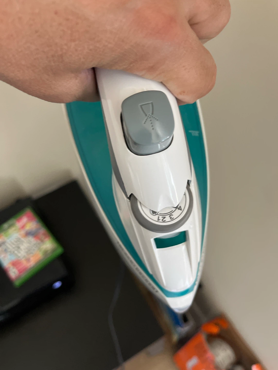 Black+Decker Steam Iron - photo 5