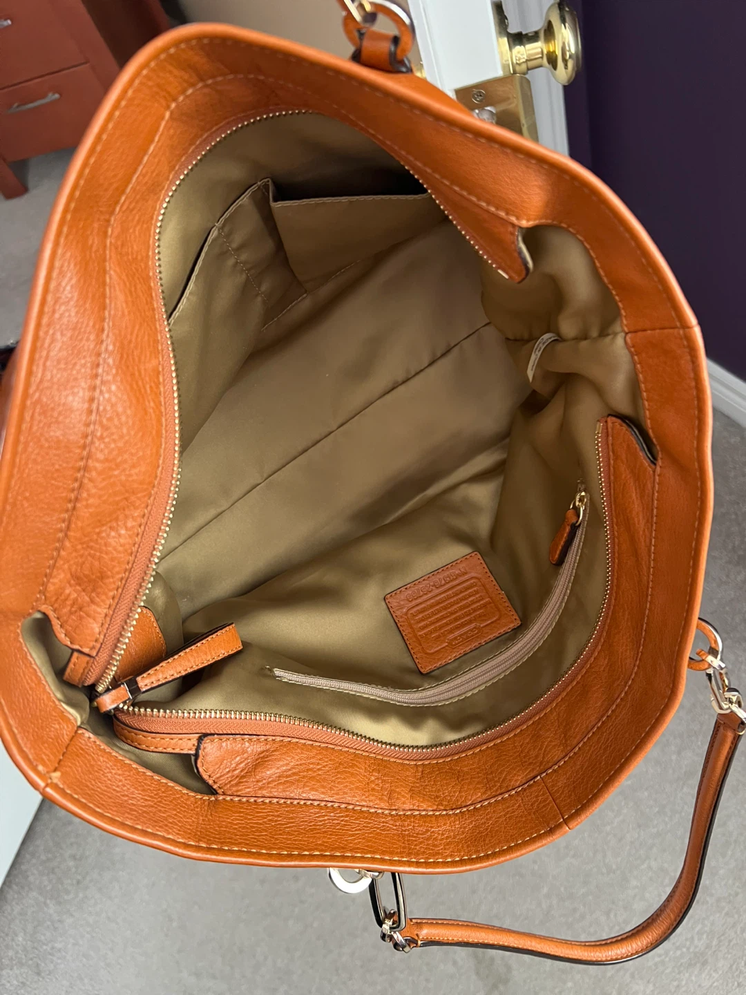 Like new Coach Leather Tote Bag - photo 4