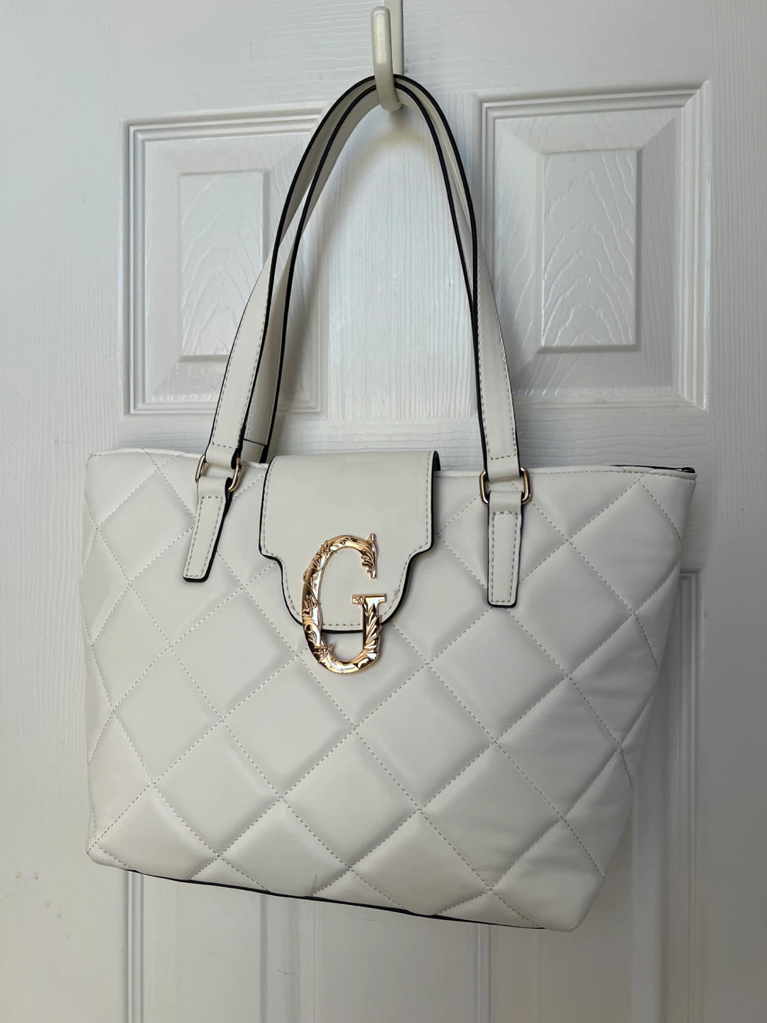 BNWT Guess Tote Bag