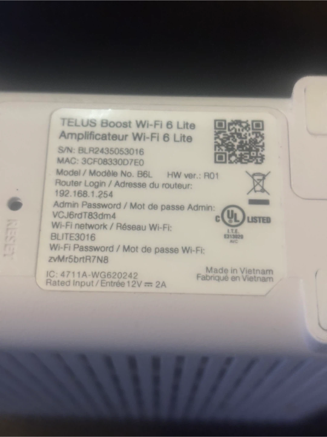 Telus Boost Wi-Fi 6 Lite - photo 3